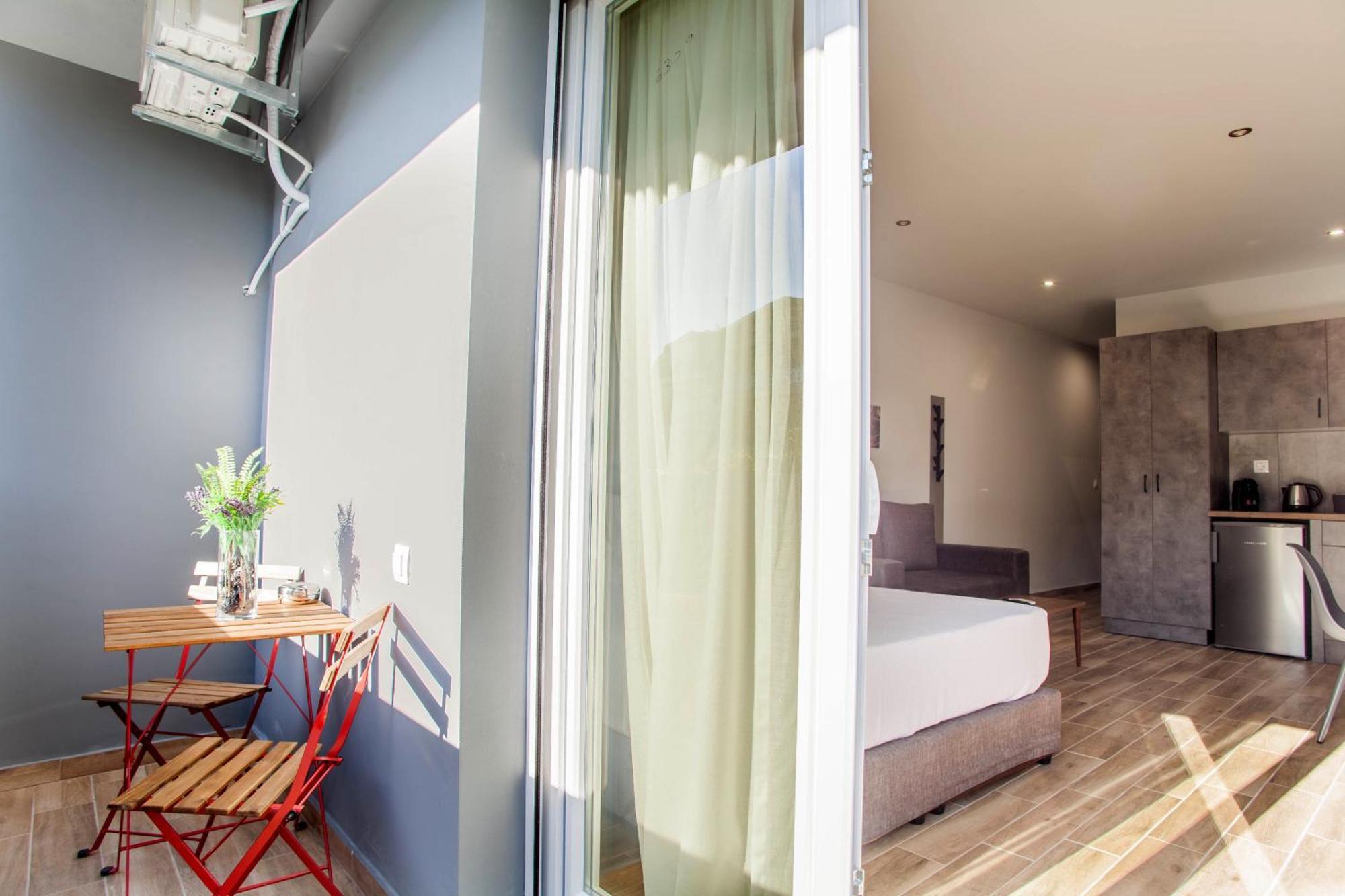 Raise Heraklion Boutique Apartments ภายนอก รูปภาพ